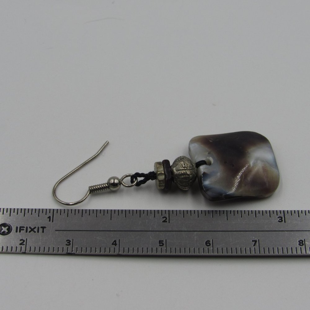 Vintage Dark Shell Dangle Earrings - image 3